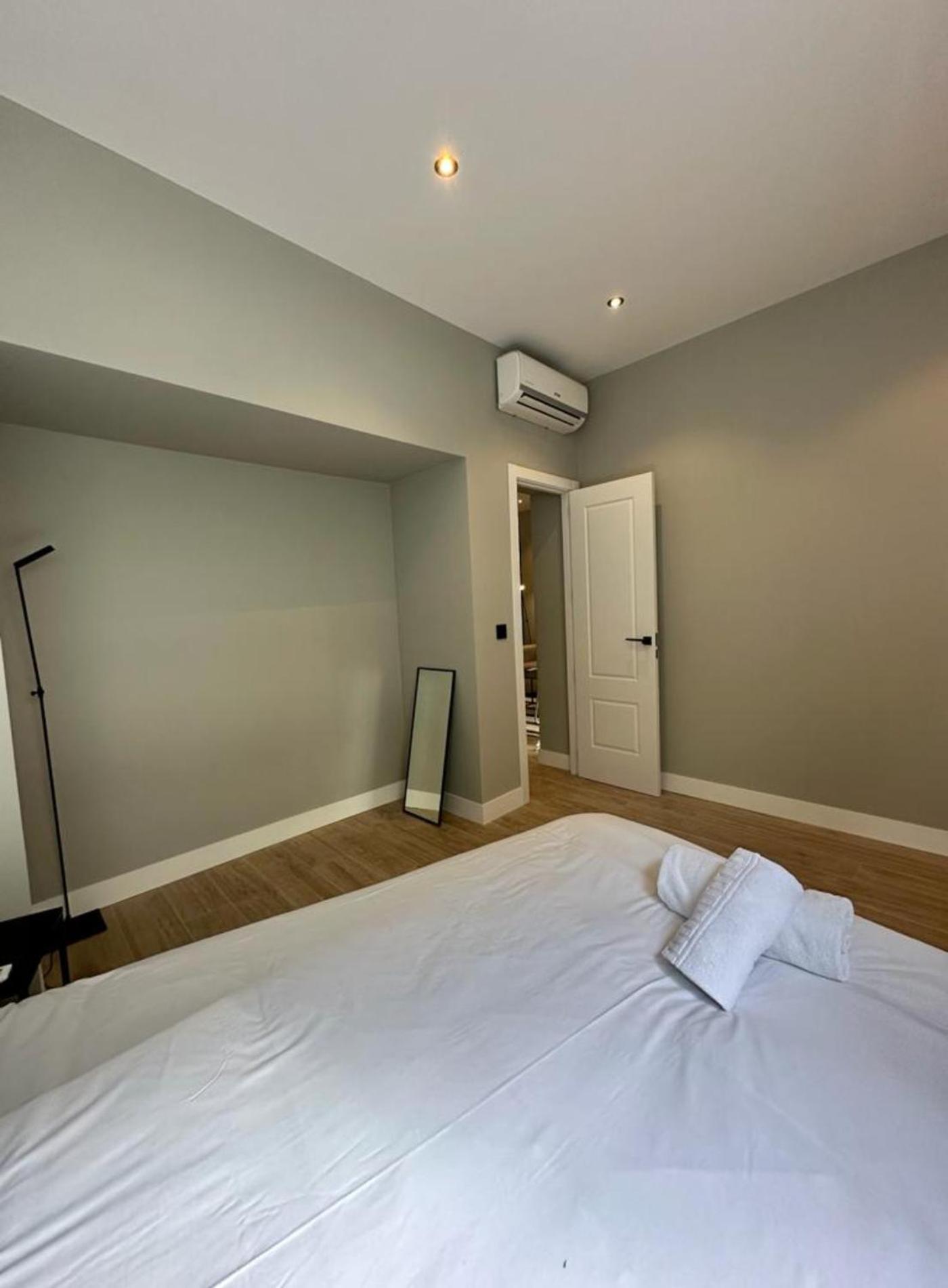 Central Apt De 2Hab Para 5Pax En Calle Silva E2 Мадрид Екстериор снимка