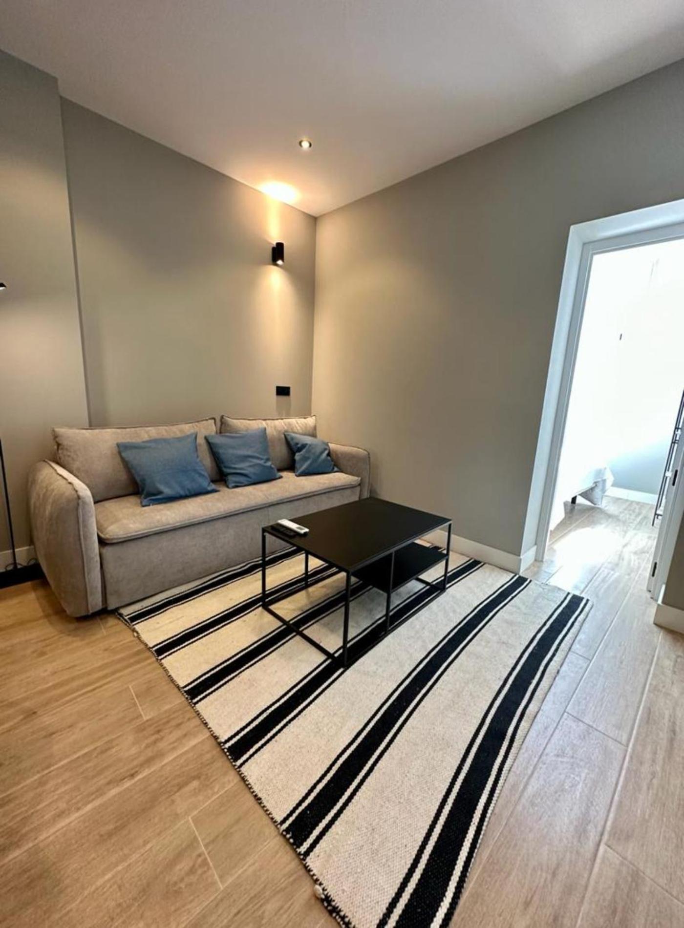 Central Apt De 2Hab Para 5Pax En Calle Silva E2 Мадрид Екстериор снимка